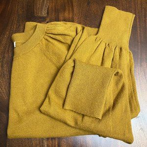 Loft Gold Sweater Size XXL NEW